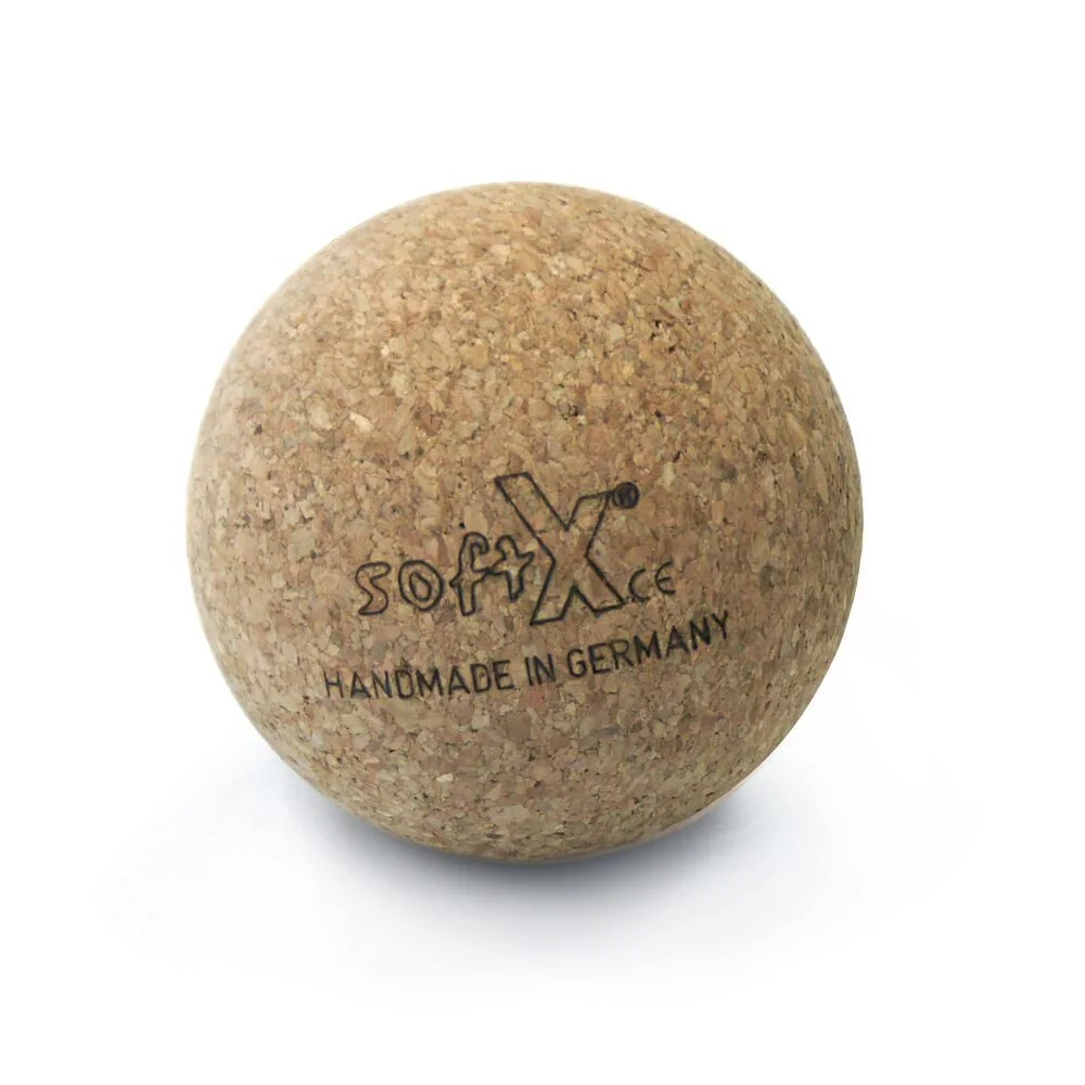 SOFTX Massageball aus Kork für Faszien und Triggerpunkte